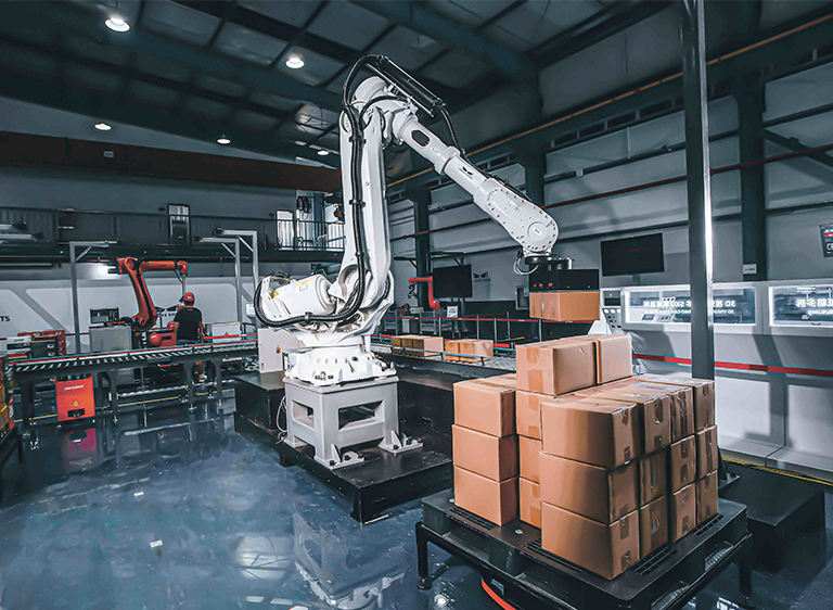 碼垛機器人與平衡缸